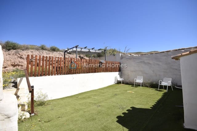 6 soverom Finca/Herregård til salgs i Albox med garasje - € 99 995 (Ref: 9777080)