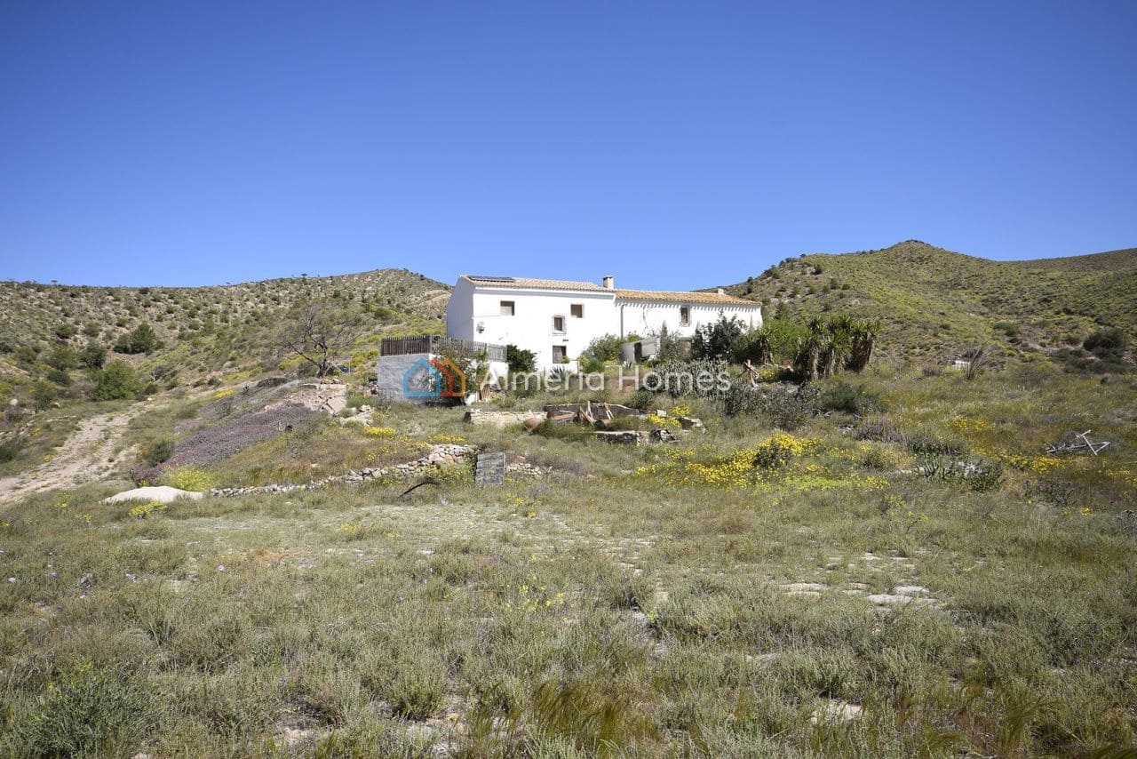 6 soverom Finca/Herregård til salgs i Albox med garasje - € 99 995 (Ref: 9777080)