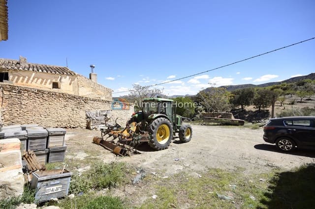 4 slaapkamer Finca/Landhuis te koop in Oria met garage - € 74.995 (Ref: 9793583)