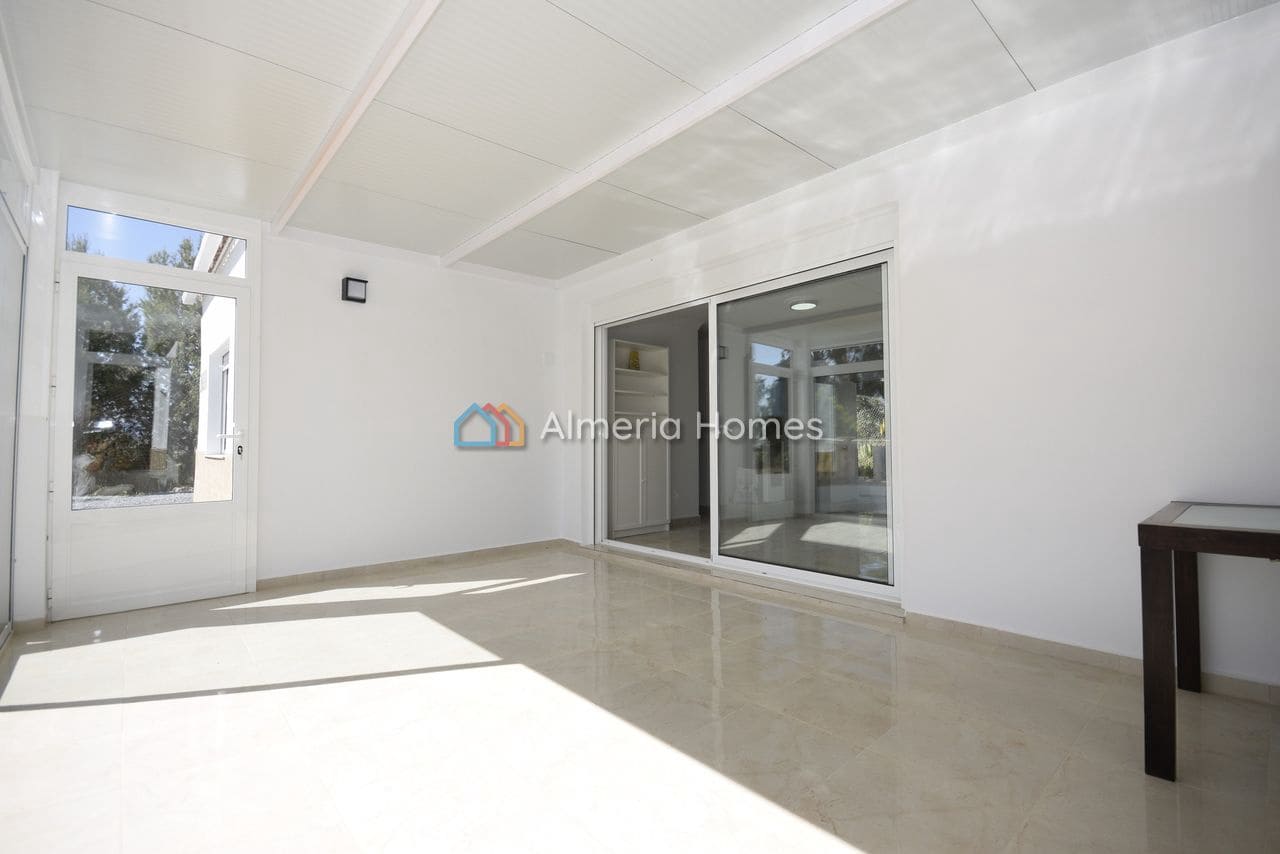 Chalet de 3 habitaciones en Partaloa en venta con piscina garaje - 349.950 € (Ref: 9804939)