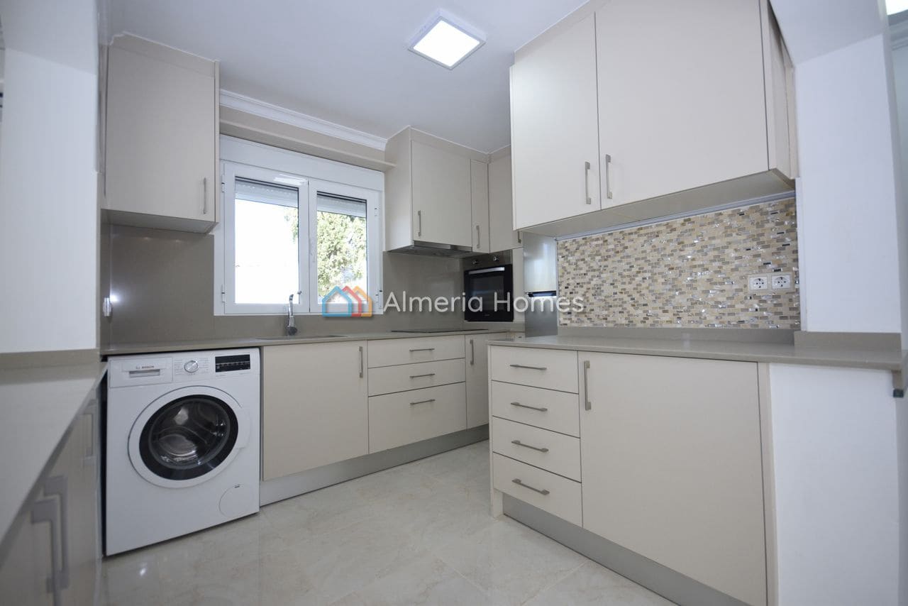 Chalet de 3 habitaciones en Partaloa en venta con piscina garaje - 349.950 € (Ref: 9804939)