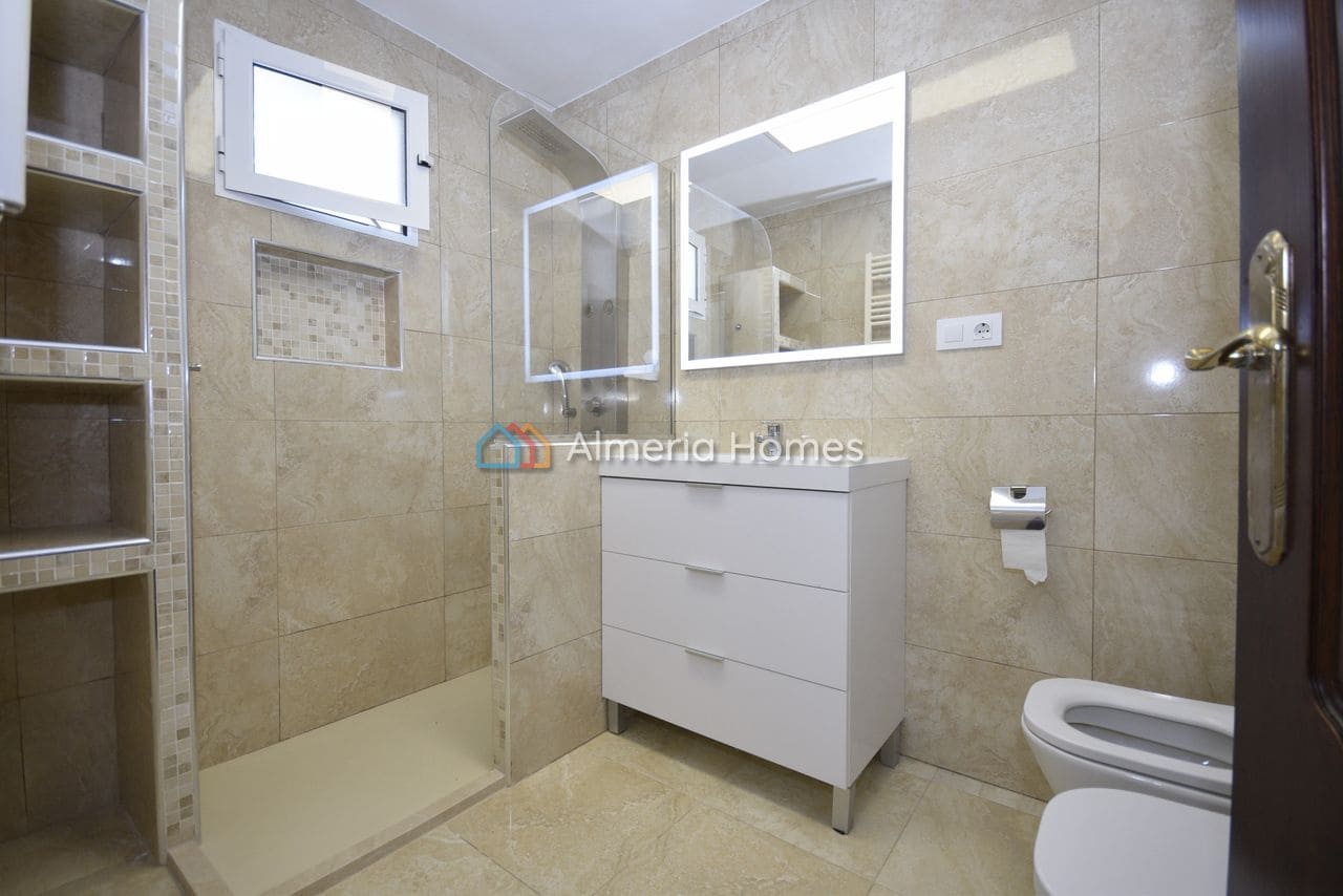 Chalet de 3 habitaciones en Partaloa en venta con piscina garaje - 349.950 € (Ref: 9804939)