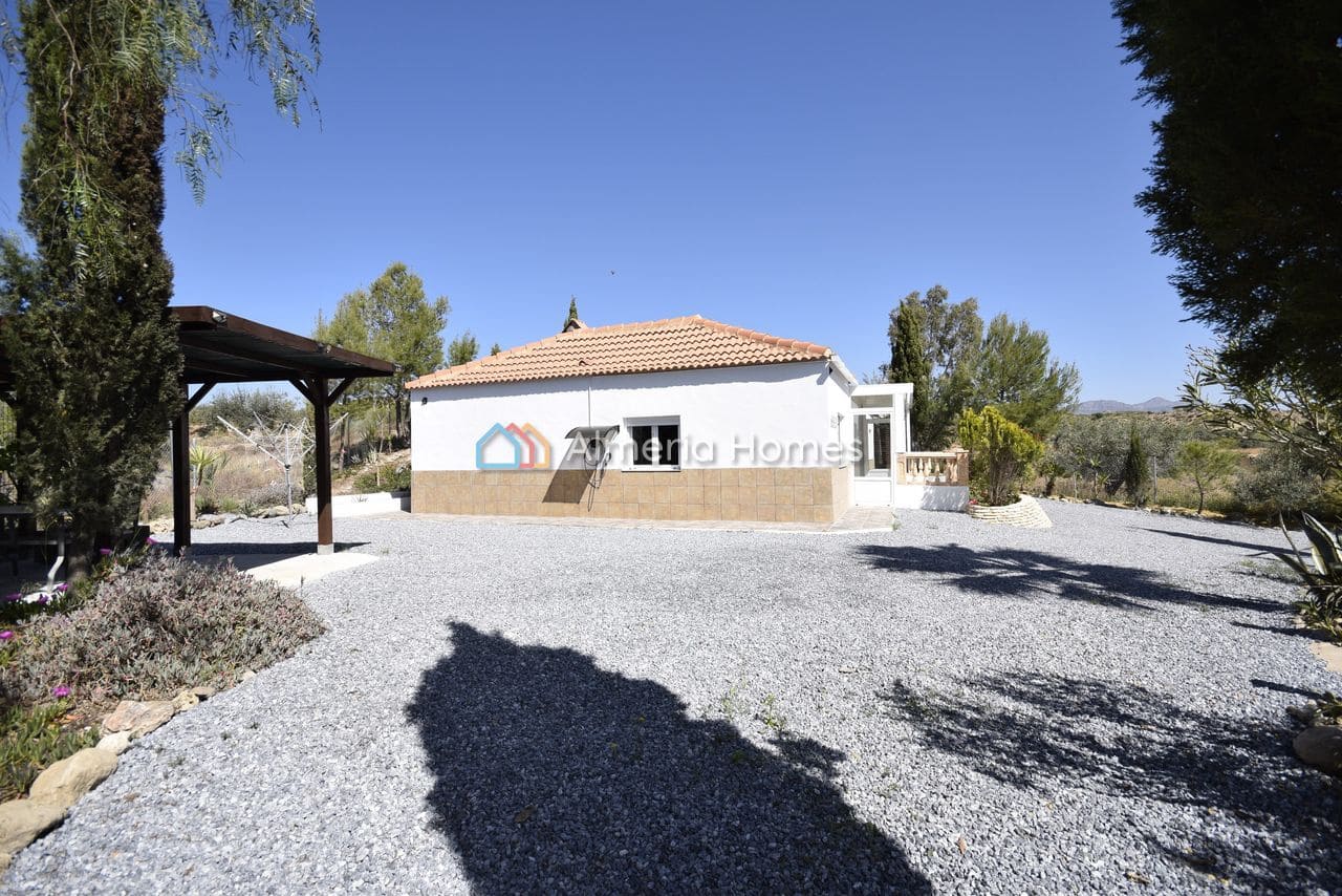 Chalet de 3 habitaciones en Partaloa en venta con piscina garaje - 349.950 € (Ref: 9804939)