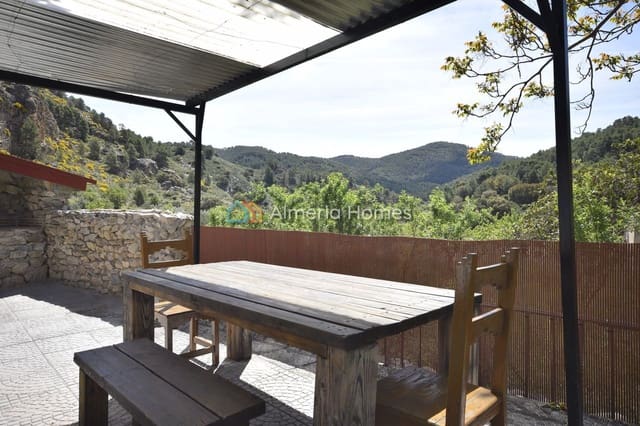 3 soverom Finca/Herregård til salgs i Oria med garasje - € 124 995 (Ref: 9819288)