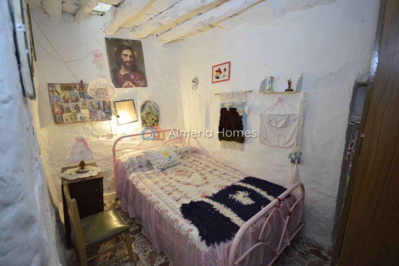 7 bedroom Townhouse for sale in Tahal - € 59,995 (Ref: 9832711)