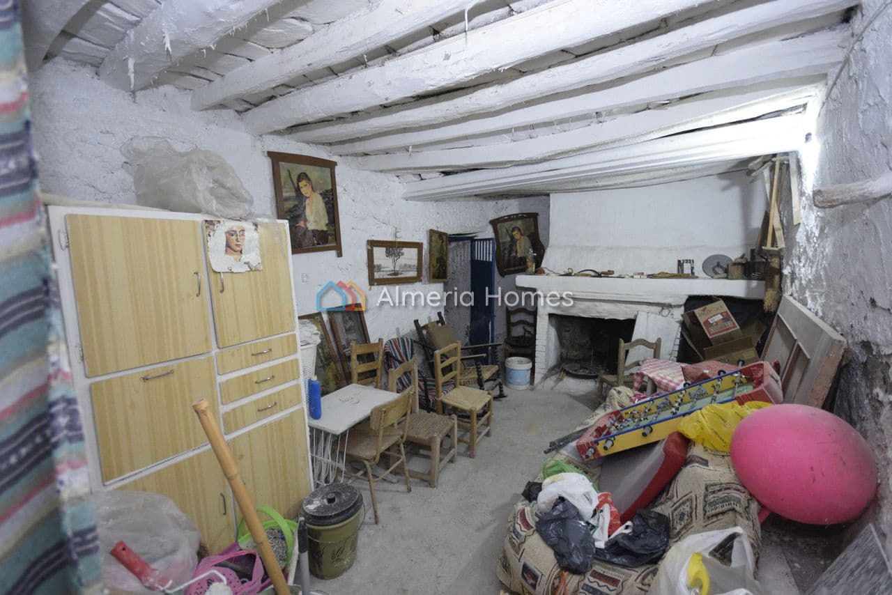 7 bedroom Townhouse for sale in Tahal - € 59,995 (Ref: 9832711)