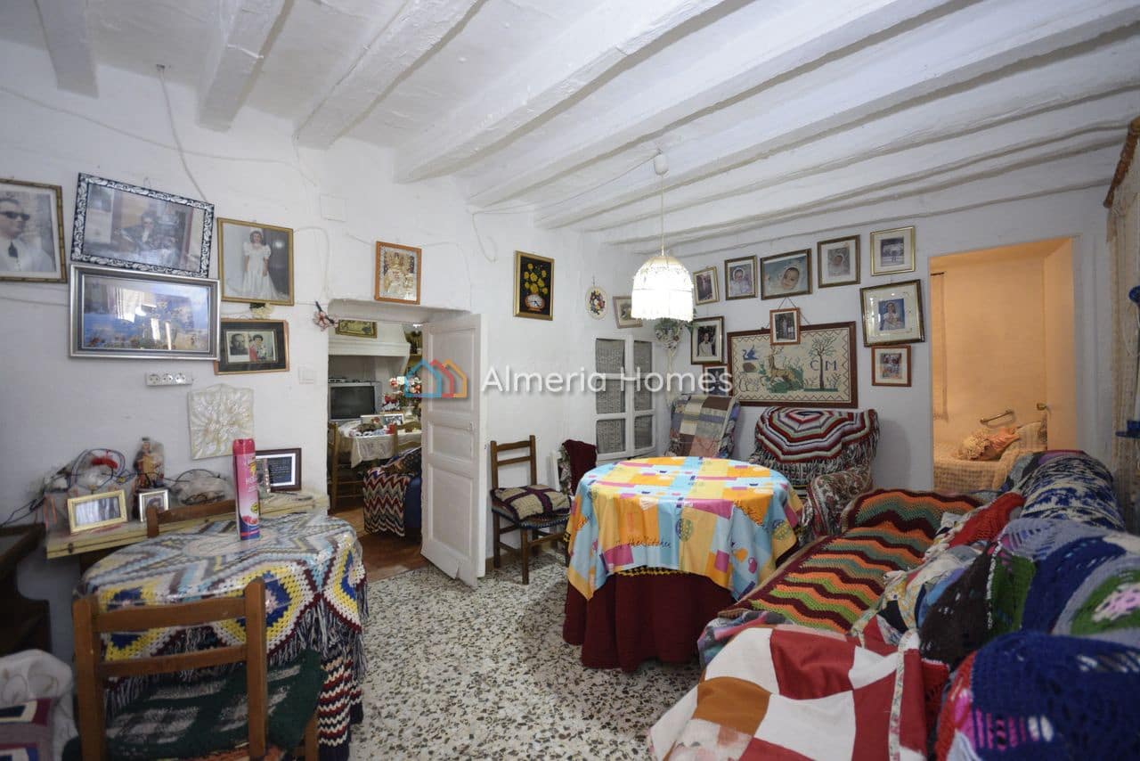 7 bedroom Townhouse for sale in Tahal - € 59,995 (Ref: 9832711)