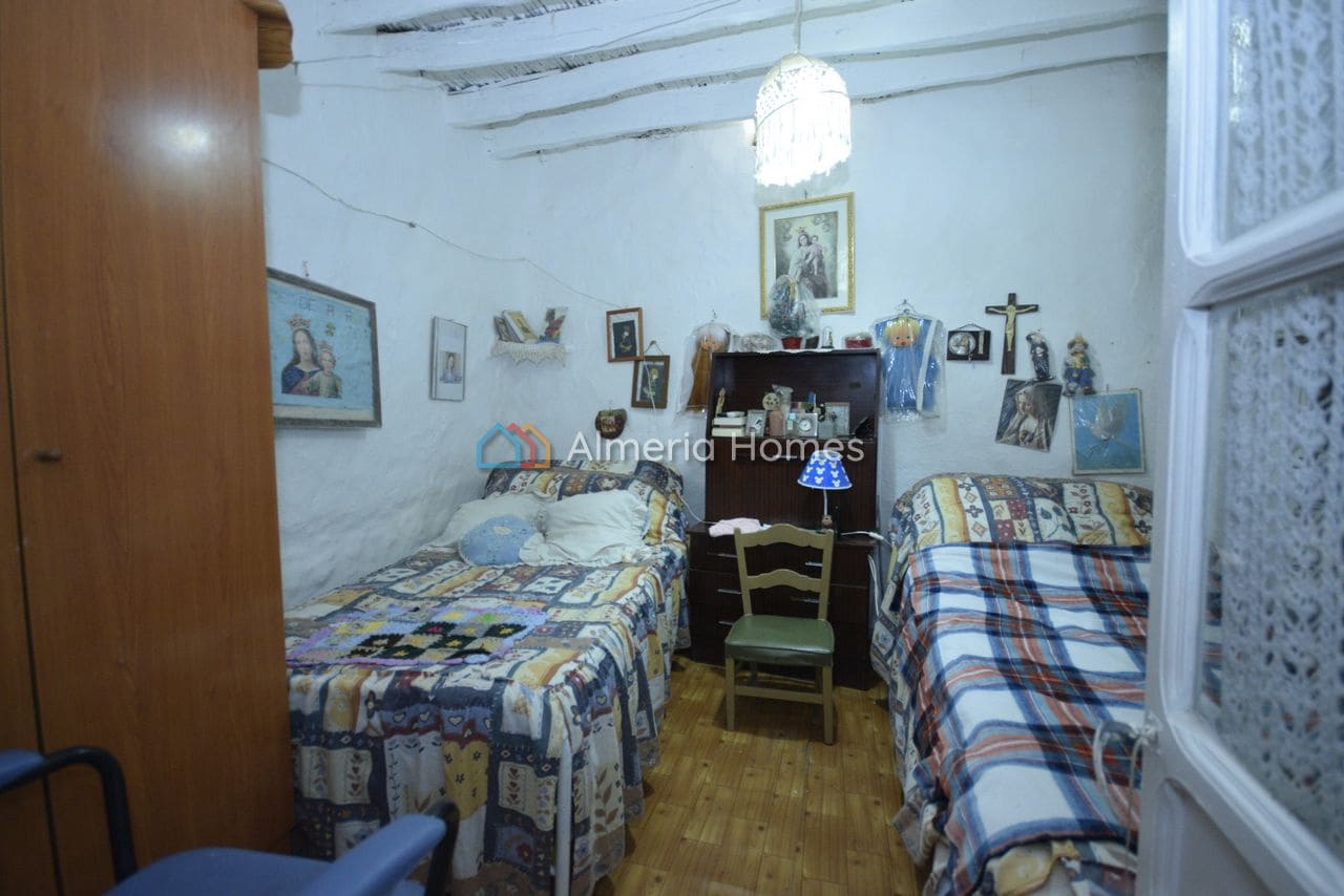 7 bedroom Townhouse for sale in Tahal - € 59,995 (Ref: 9832711)