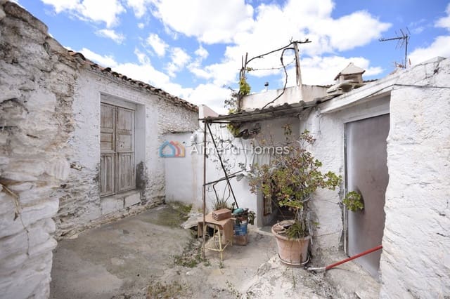 7 chambre Maison de Ville à vendre à Tahal - 59 995 € (Ref: 9832711)