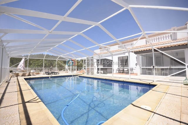4 soverom Villa til salgs i Vélez-Rubio med svømmebasseng garasje - € 349 000 (Ref: 9832843)