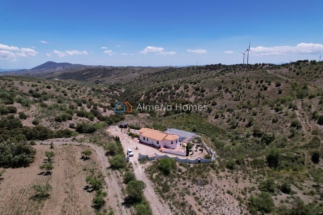4 soverom Villa til salgs i Vélez-Rubio med svømmebasseng garasje - € 349 000 (Ref: 9832843)