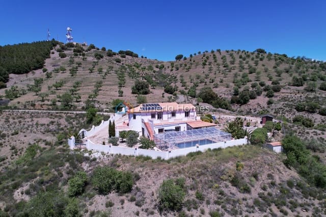 4 soverom Villa til salgs i Vélez-Rubio med svømmebasseng garasje - € 349 000 (Ref: 9832843)