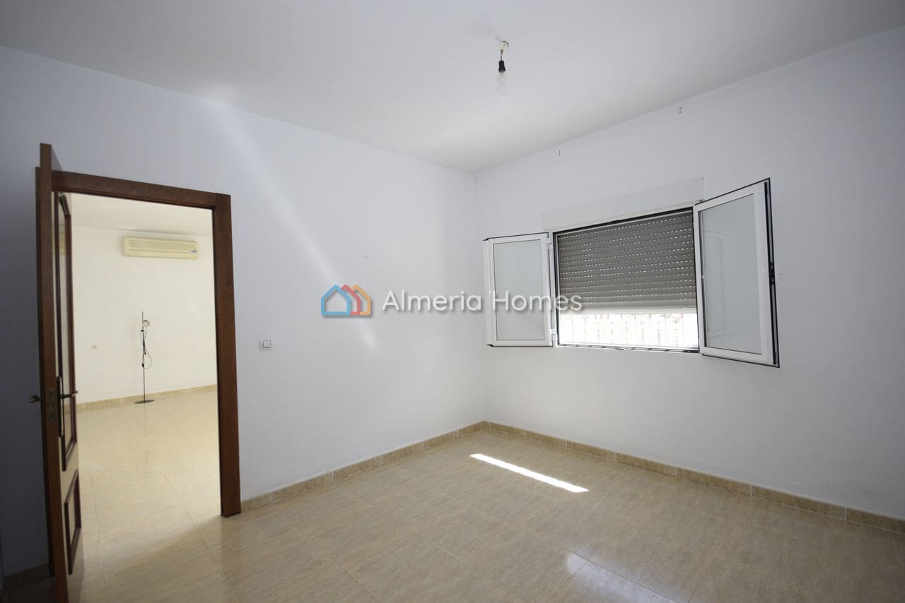 5 soverom Villa til salgs i Partaloa med garasje - € 90 000 (Ref: 9838364)