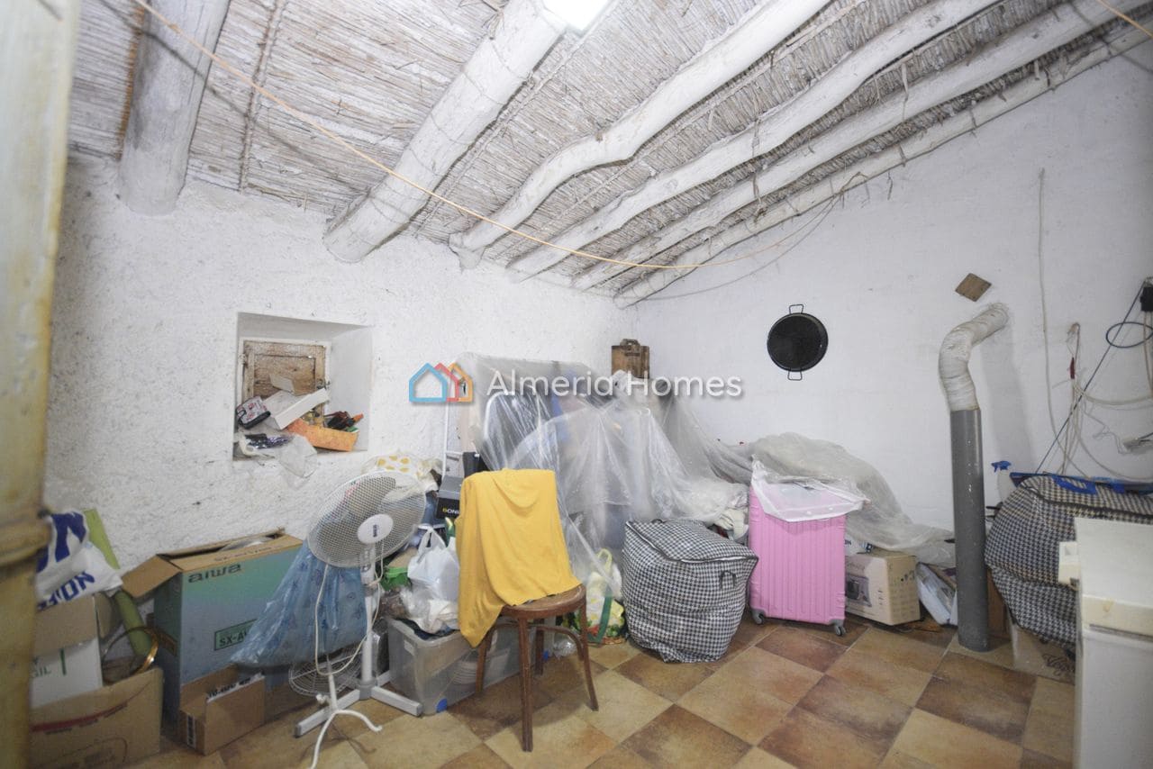 3 bedroom Finca/Country House for sale in Oria with garage - € 164,995 (Ref: 9838365)