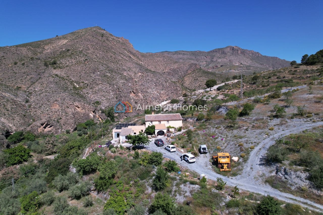 3 bedroom Finca/Country House for sale in Oria with garage - € 164,995 (Ref: 9838365)