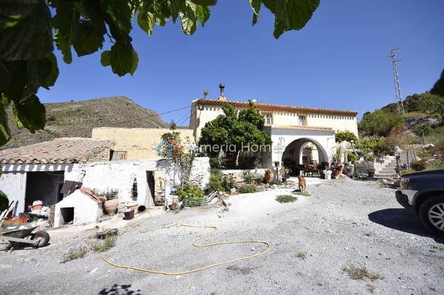 3 quarto Quinta/Casa Rural para venda em Oria com garagem - 164 995 € (Ref: 9838365)