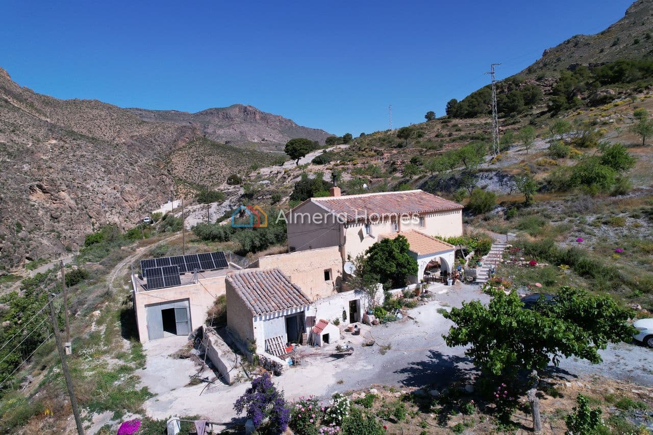 3 bedroom Finca/Country House for sale in Oria with garage - € 164,995 (Ref: 9838365)