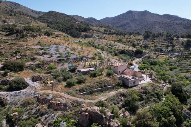 3 quarto Quinta/Casa Rural para venda em Oria com garagem - 164 995 € (Ref: 9838365)