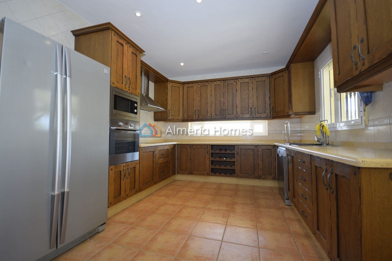 3 makuuhuone Huvila myytävänä paikassa Arboleas mukana uima-altaan - 274 995 € (Ref: 9848196)
