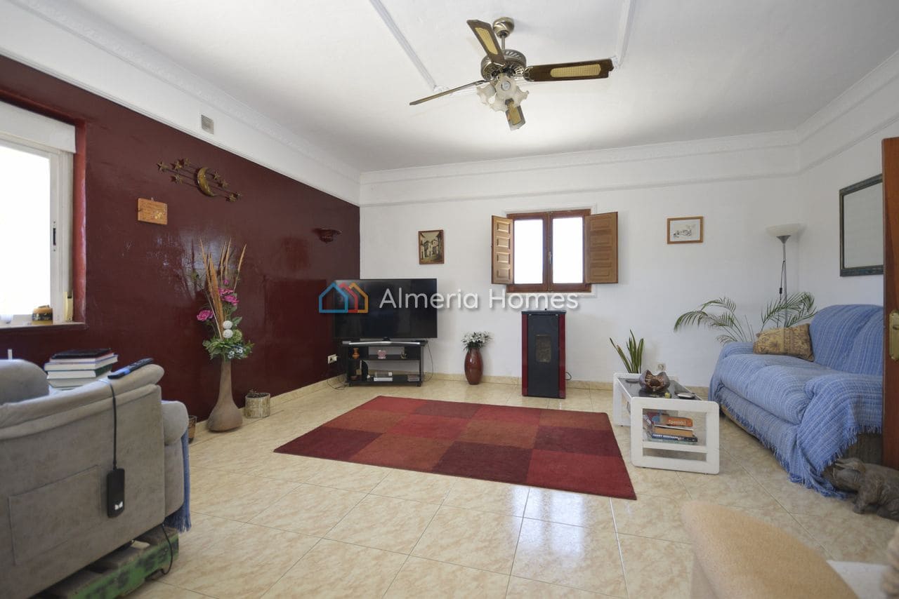 3 soverom Villa til salgs i Albox med svømmebasseng garasje - € 224 995 (Ref: 9850040)
