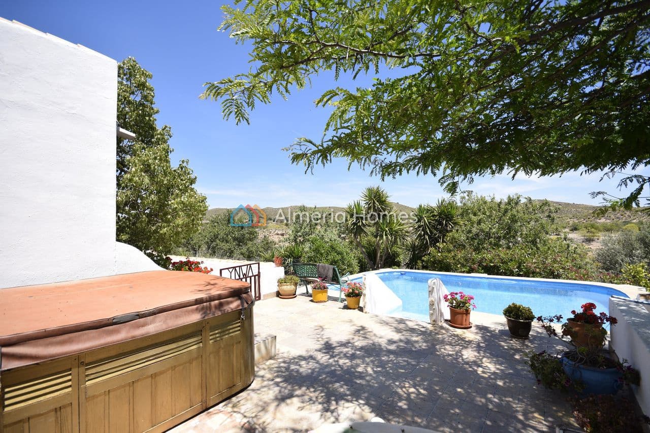3 soverom Villa til salgs i Albox med svømmebasseng garasje - € 224 995 (Ref: 9850040)