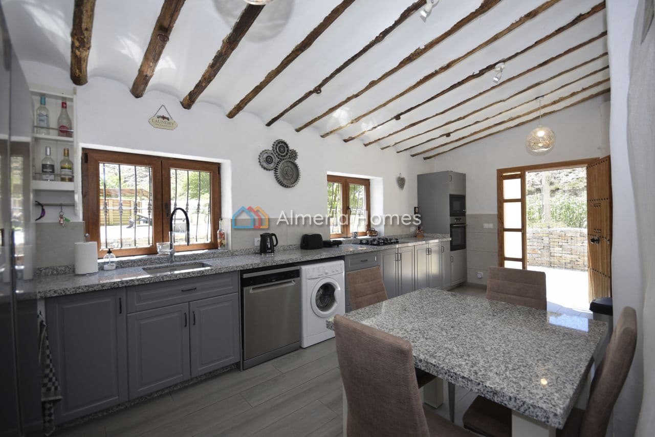 5 Zimmer Finca/Landgut zu verkaufen in Oria mit Pool Garage - 249.995 € (Ref: 9854488)