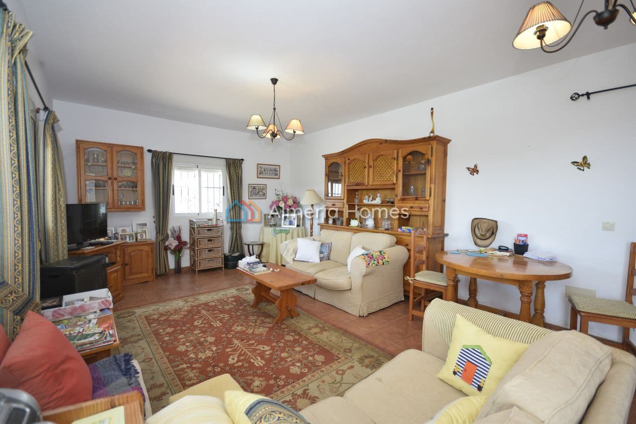 3 bedroom Villa for sale in Albox with garage - € 199,995 (Ref: 9874334)