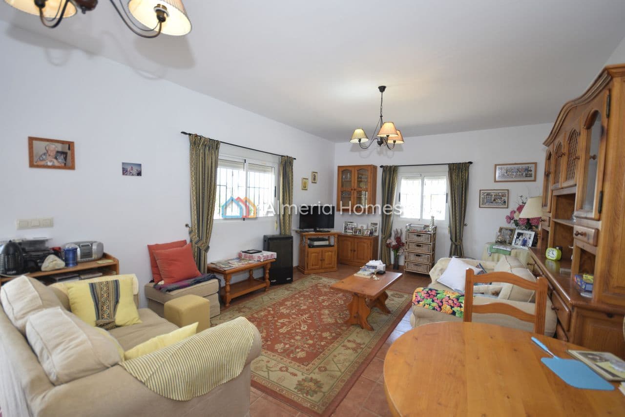 3 bedroom Villa for sale in Albox with garage - € 199,995 (Ref: 9874334)