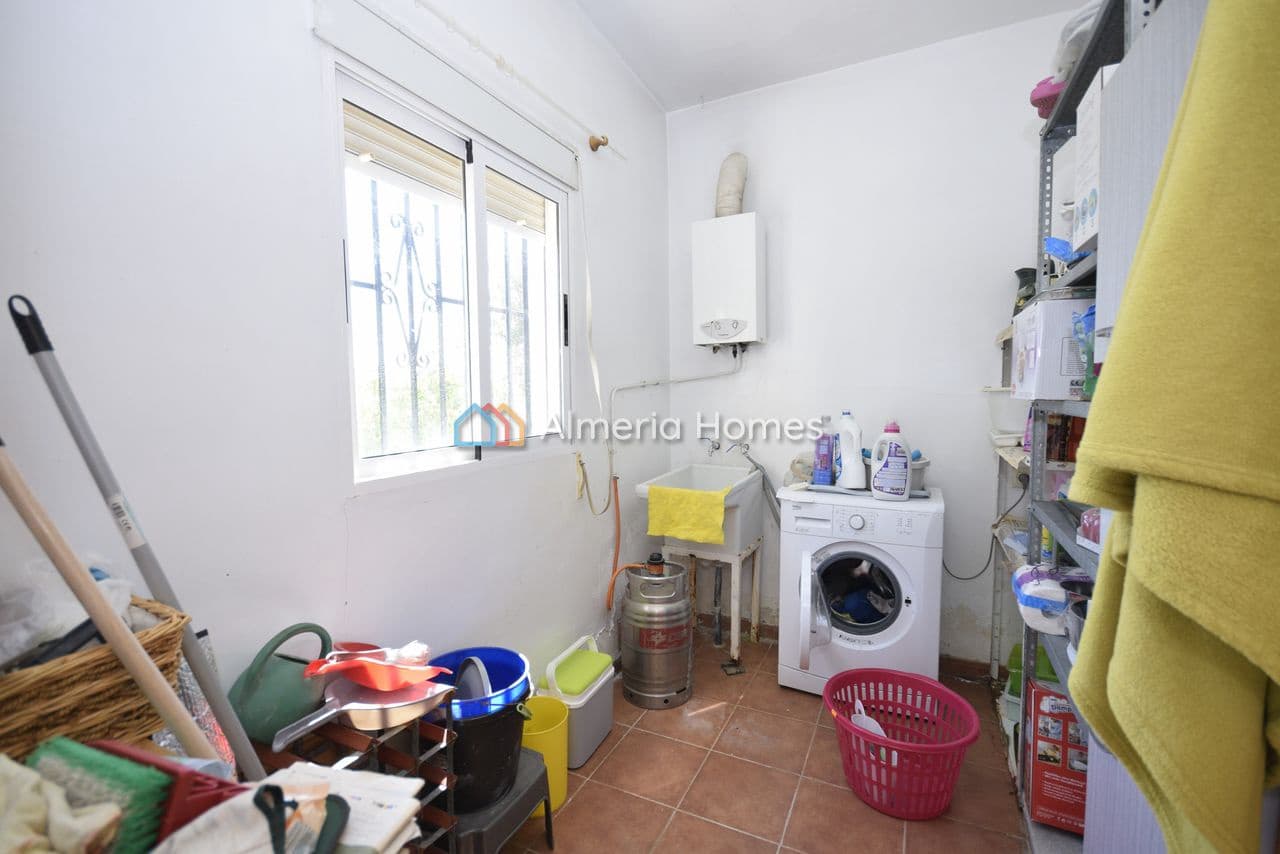 3 bedroom Villa for sale in Albox with garage - € 199,995 (Ref: 9874334)