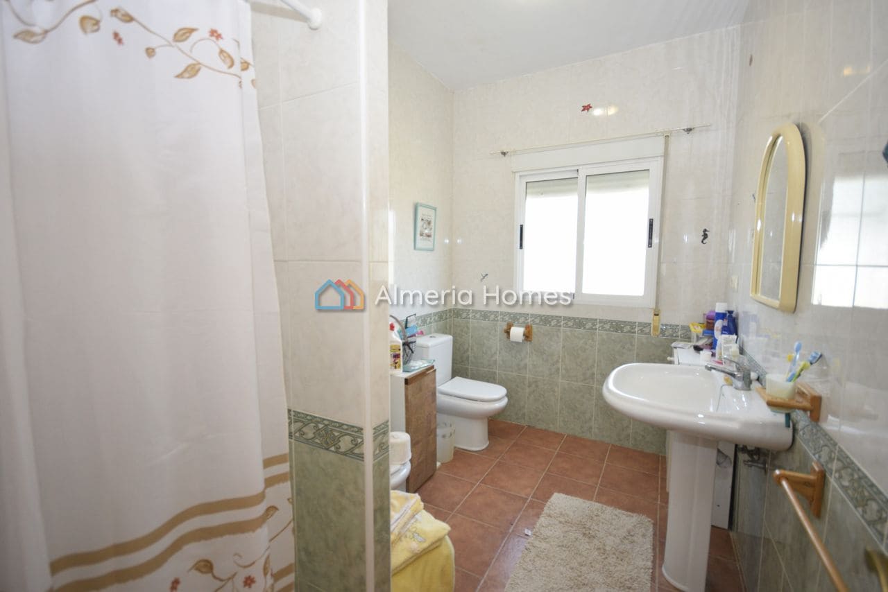 3 bedroom Villa for sale in Albox with garage - € 199,995 (Ref: 9874334)