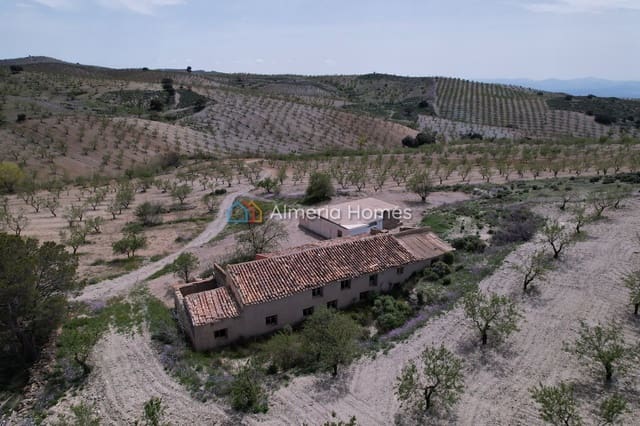 8 Zimmer Finca/Landgut zu verkaufen in Albox - 89.995 € (Ref: 9890920)