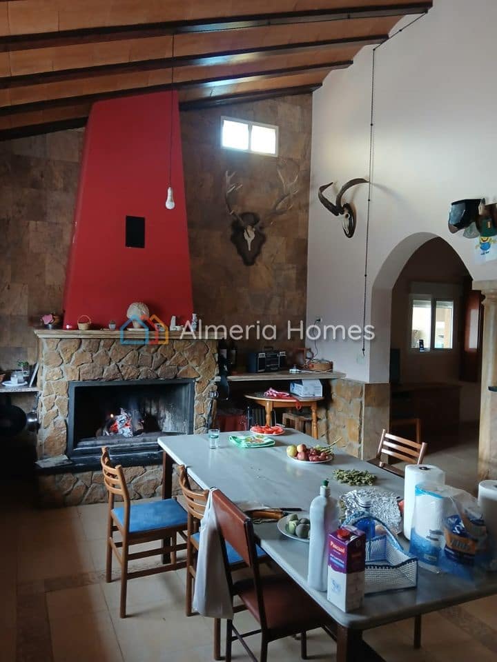 3 bedroom Finca/Country House for sale in Sierro with garage - € 160,000 (Ref: 9891305)