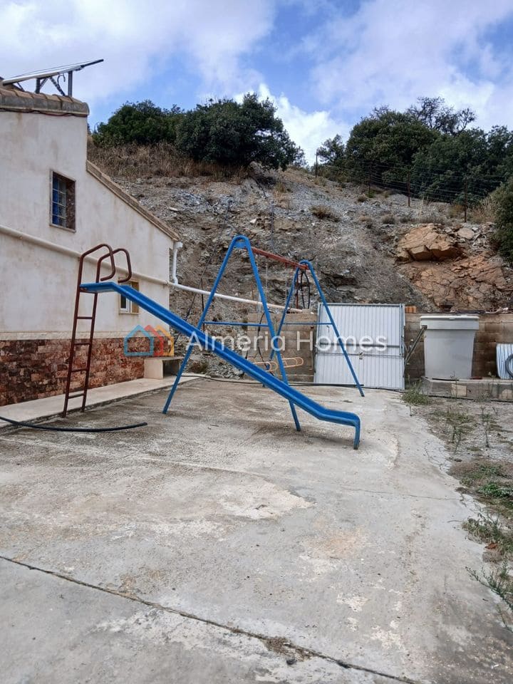 3 bedroom Finca/Country House for sale in Sierro with garage - € 160,000 (Ref: 9891305)