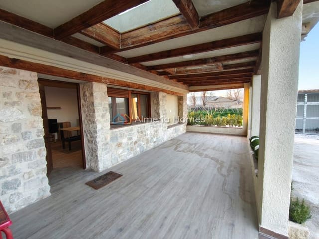 1 Zimmer Finca/Landgut zu verkaufen in Baza mit Pool - 160.000 € (Ref: 9891306)
