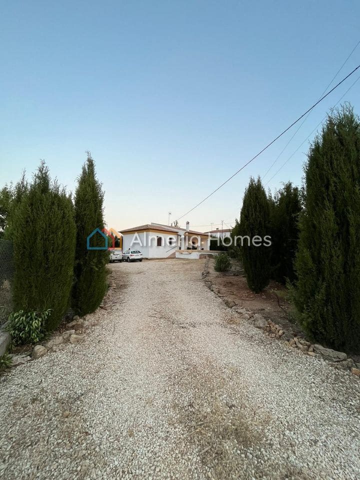 3 Zimmer Villa zu verkaufen in Castril mit Pool - 155.000 € (Ref: 9891309)