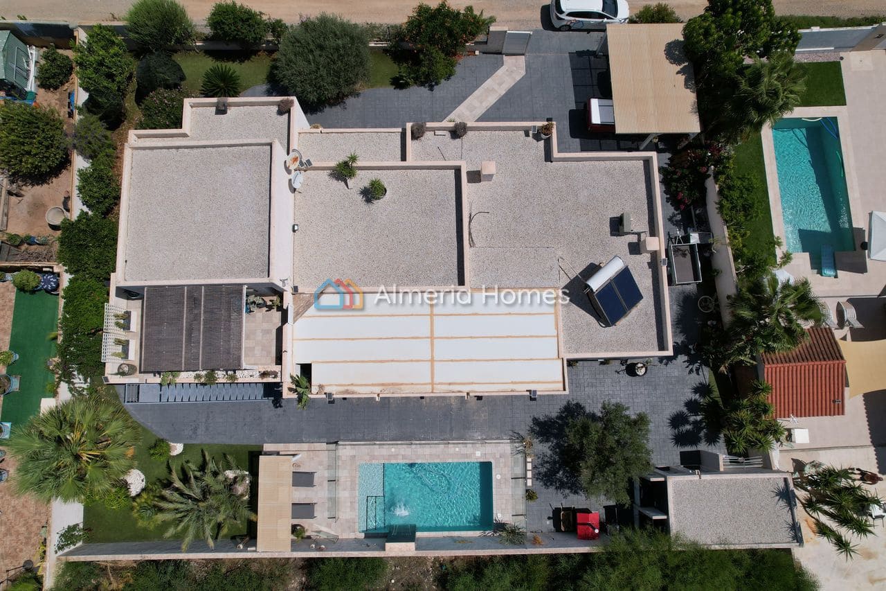 4 bedroom Villa for sale in Vera with pool garage - € 649,000 (Ref: 9891314)