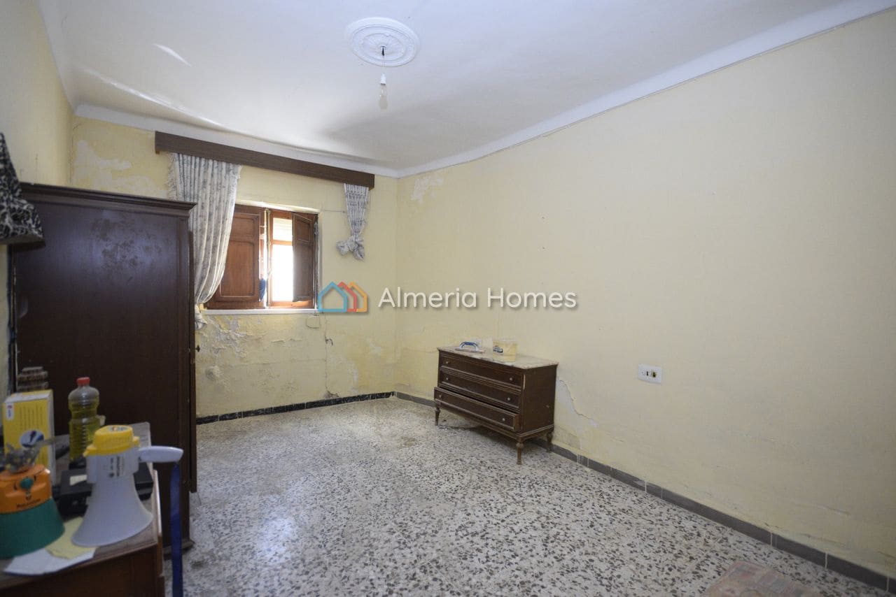 3 bedroom Townhouse for sale in Macael - € 28,995 (Ref: 9891316)