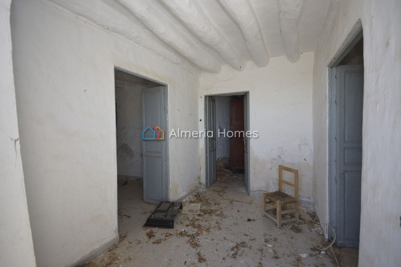 4 Zimmer Haus zu verkaufen in Oria - 24.995 € (Ref: 9891320)