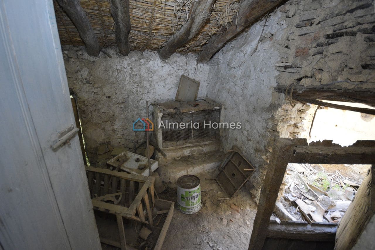 4 Zimmer Haus zu verkaufen in Oria - 24.995 € (Ref: 9891320)