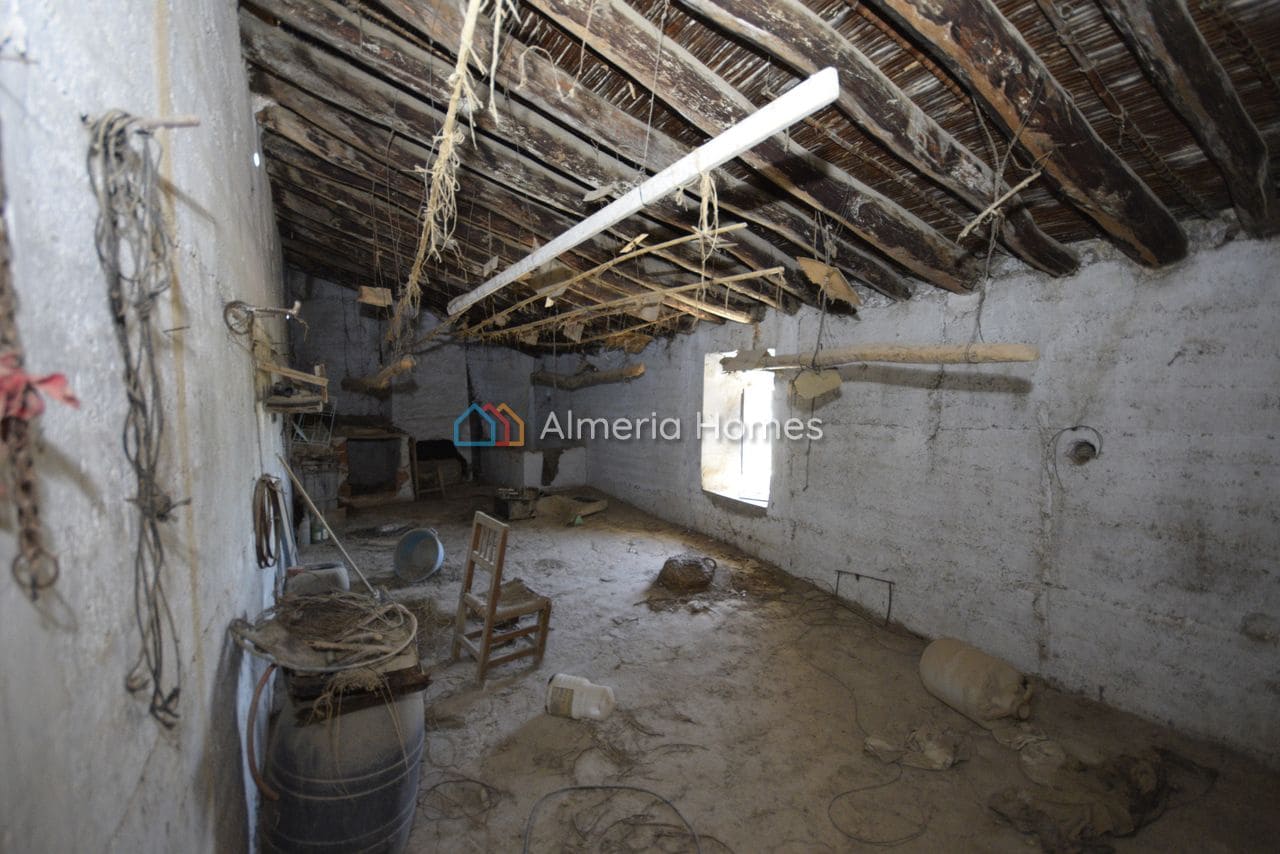 4 Zimmer Haus zu verkaufen in Oria - 24.995 € (Ref: 9891320)