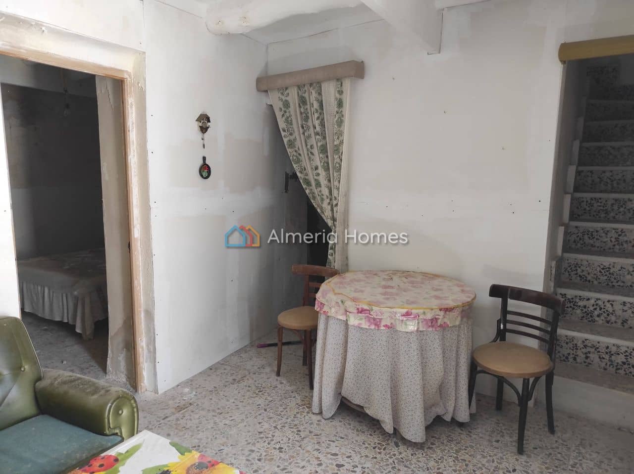 7 soverom Hus til salgs i Somontin - € 15 000 (Ref: 9891322)