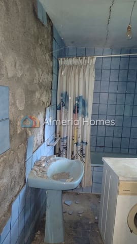 4 camera da letto Casa in vendita in Oria - 23.000 € (Rif: 9891323)