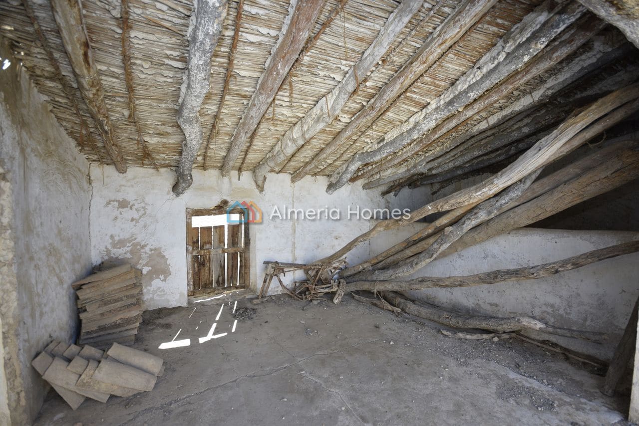 Haus zu verkaufen in Santopetar - 22.000 € (Ref: 9891325)