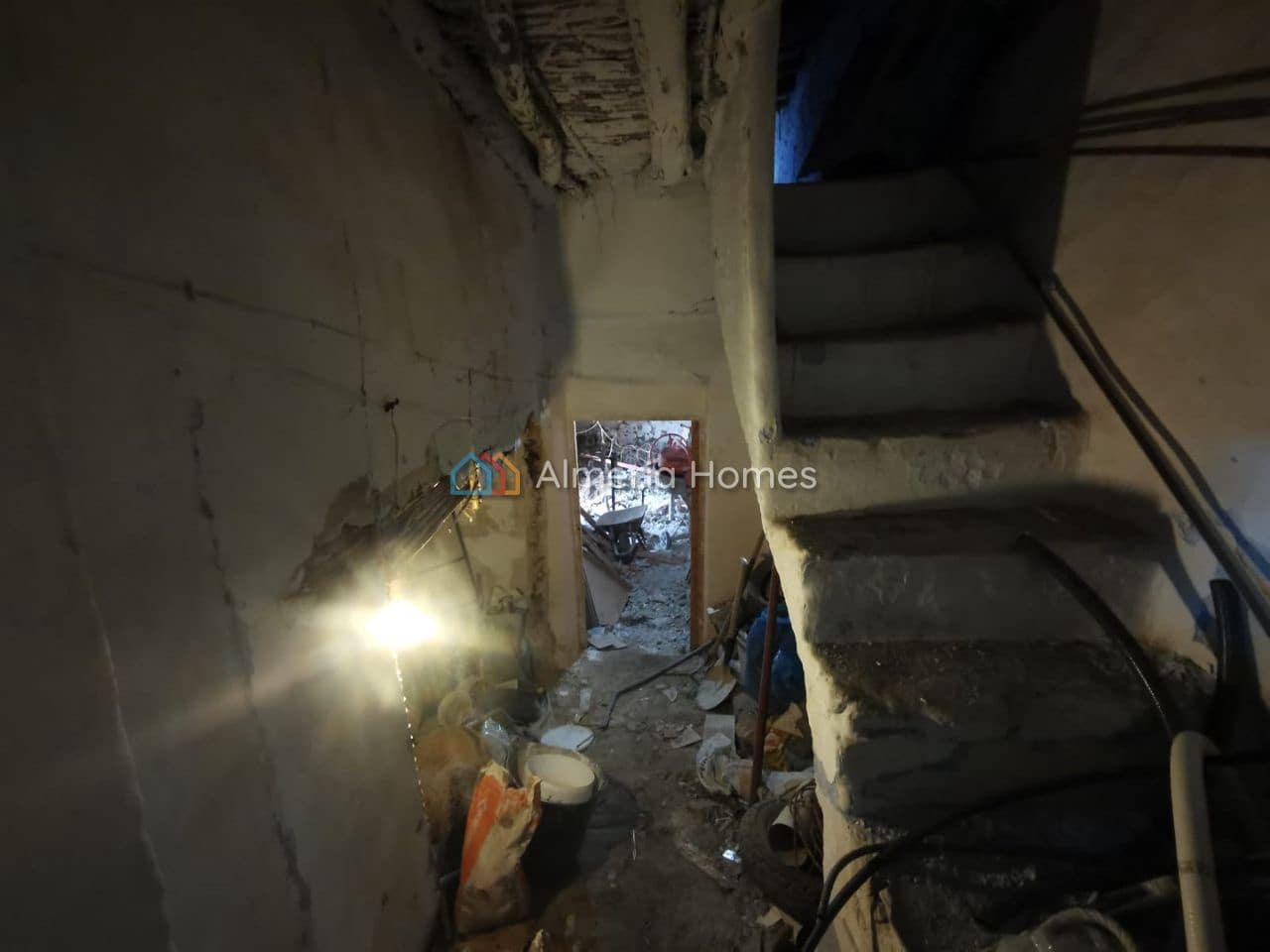 4 bedroom Townhouse for sale in Lijar - € 15,000 (Ref: 9891326)