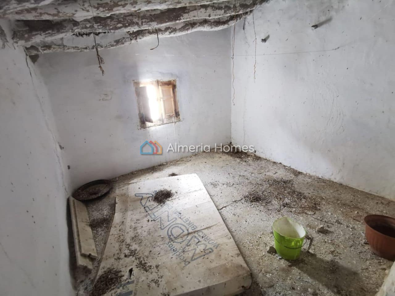 4 bedroom Townhouse for sale in Lijar - € 15,000 (Ref: 9891326)