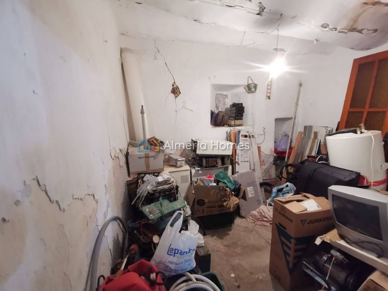 4 bedroom Townhouse for sale in Lijar - € 15,000 (Ref: 9891326)