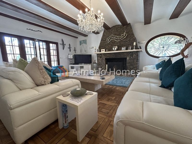 5 quarto Moradia para venda em Mojacar com piscina garagem - 925 000 € (Ref: 9891331)