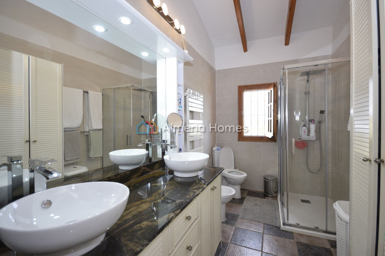 6 bedroom Villa for sale in Vera with pool garage - € 559,995 (Ref: 9891332)
