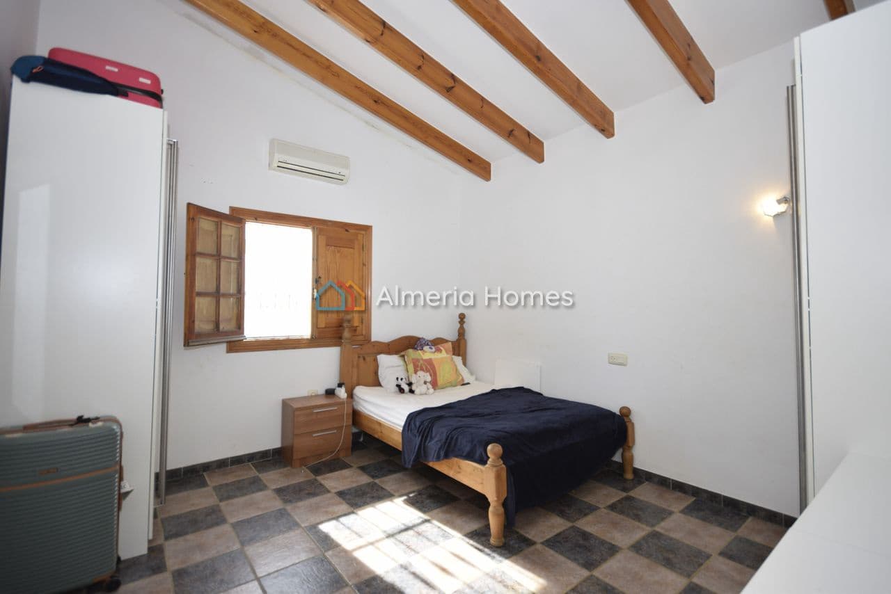 6 bedroom Villa for sale in Vera with pool garage - € 559,995 (Ref: 9891332)