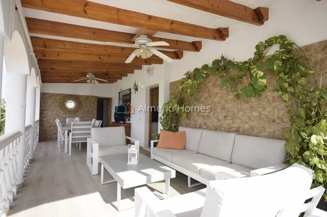 6 bedroom Villa for sale in Vera Ciudad, Vera with pool garage - € 559,995 (Ref: 9891332)